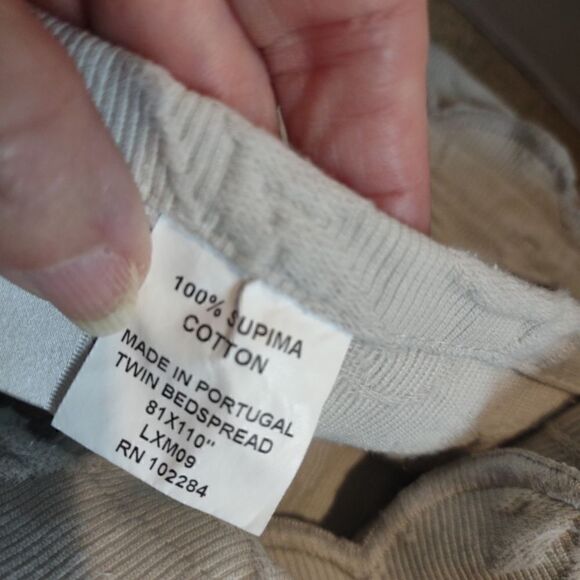 Linen Source Grey Twin Coverlet - Picture 3 of 5